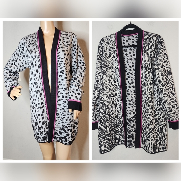 NWT NIC+ZOE Reversible Sweater Cardigan.  Black grey animal print. Size large. - Picture 1 of 16